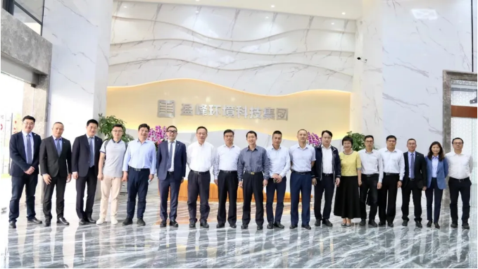 中国环境监测总站及省市区领导一行莅临熊猫体育环境调研指导