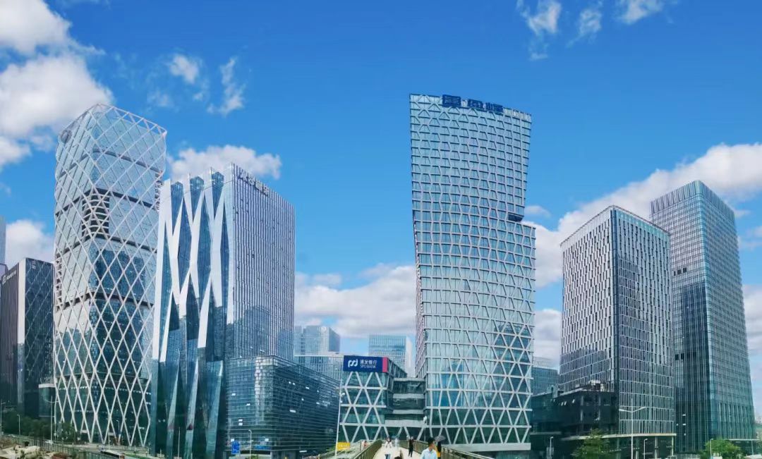 8.8亿！熊猫体育环境再获城市管家项目重量级大标